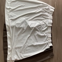 カーテン　茶色、レース2枚ずつセット　105×117cmくらいの画像