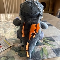 ゴジラ　ぬいぐるみの画像