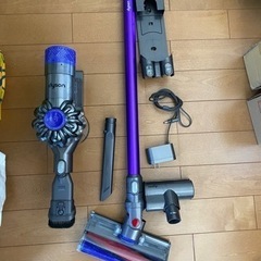 Dyson ダイソン　V6 Fluffy　掃除機