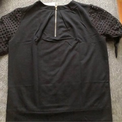 値下不可 新品 チャオパニック 袖カットワーク カットソー ネイビーの画像