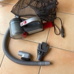 　BLACK+DECKER  掃除機　車