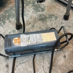 ライトボーイ　バルーンライト 工事現場 キャンプ 水銀灯安定器 三脚セット LEDではありませんの画像