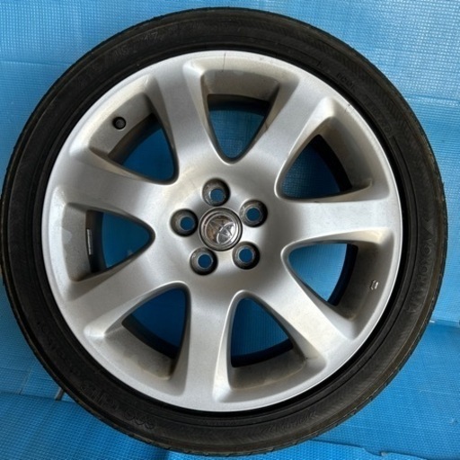 トヨタ純正アルミホイール　17インチ　ホイールタイヤ　
中古　4本