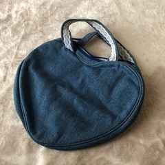 女の子用ハート型バッグの画像