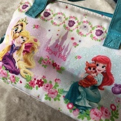 女の子用保冷バッグの画像