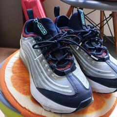 NIKEスニーカー3足の画像
