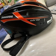 自転車　ヘルメット
