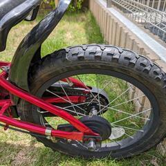ジック製16インチシボレー自転車レッド　おまけヘルメット付の画像