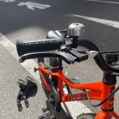 TREK 16インチホイールキッズバイクの画像