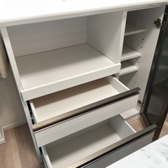 【交渉可】食器棚の画像