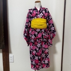 【新品】子供用浴衣 100サイズ 黒地　花柄　　
