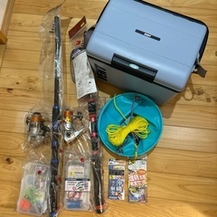 釣竿2本　バケツ　クーラーボックス　釣具用品　釣りセット