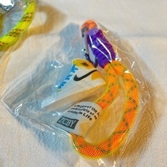 今なら選べます スニーカー ストラップ キーホルダー 海外輸入品 新品 在庫限りの画像