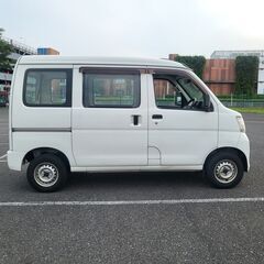 ★★ 支払総額17.8万円(圏内に限り)　車検２年付　年式	平成24年 メーカー/ブランド	スバル	車名	サンバー グレード	VB★★の画像