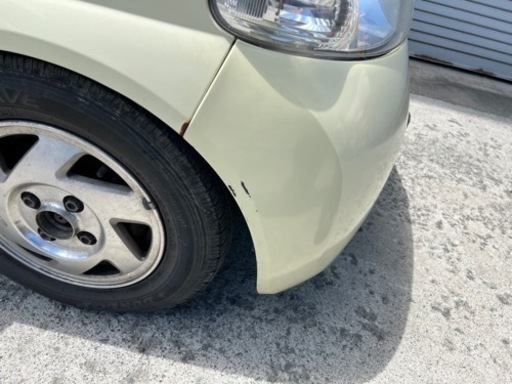 車のパーツ タイヤ、ホイール