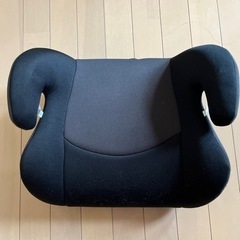 子供用品 キッズ用品 車用ジュニアシートの画像