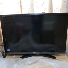 値下げしました東芝液晶テレビ➕ブルーレイレコーダー