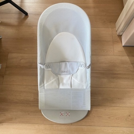 ベビービョルン【日本正規品保証付】 バウンサーバランスソフト Air シルバー/ホワイト ライトグレーフレーム 005129