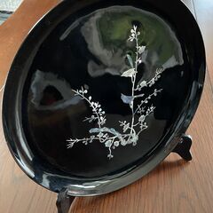 飾り皿　漆　螺細細工の画像