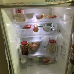 冷蔵庫の画像