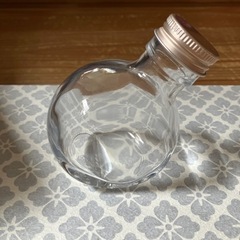 【新品・未使用】硝子ビンの画像