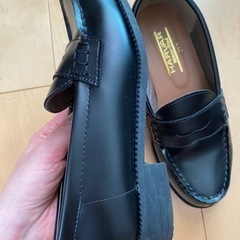 靴/バッグ 靴 ローファーの画像
