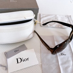 Diorのサングラスの画像