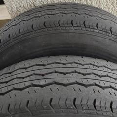 ハイエースホイール付きタイヤ4本の画像