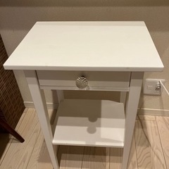 サイドテーブル　ikeaの画像