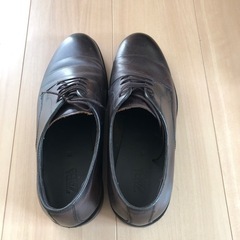 ZARAの本革ビジネス用靴