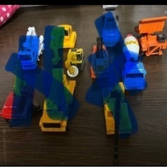 おもちゃトミカ　 トラックとショベルカーなどセット20個