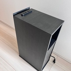 ベッドサイドテーブル コンセント付きの画像