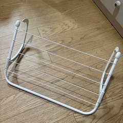 スリーコインズ　引っ掛けラック
