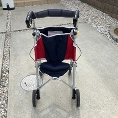 歩行器 高齢者用 屋外値下げしました