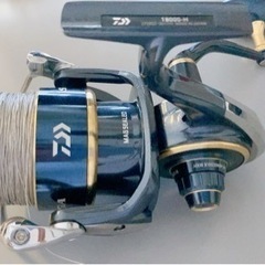 美品 ダイワ SALTIGA 18000