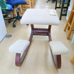 リプロダクト品　 ヴァリエール☆バランスチェアー☆家具 椅子 ロッキングチェア【浜村鹿野温泉ICから3分 買取本舗 宮本リサイクル 営業時間9～19時 定休日水曜のみ←連絡できませんm(_ _)m】の画像