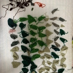 【毛糸　木のオーナメント　ハンドメイド】