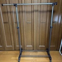 ハンガーラック