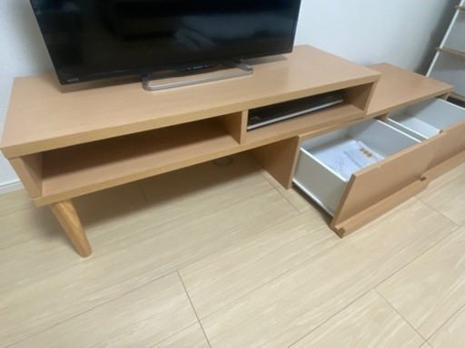 家具 収納家具 テレビ台　取引中　注テレビとBlu-rayはお譲りしておりませんのでご注意下さい。