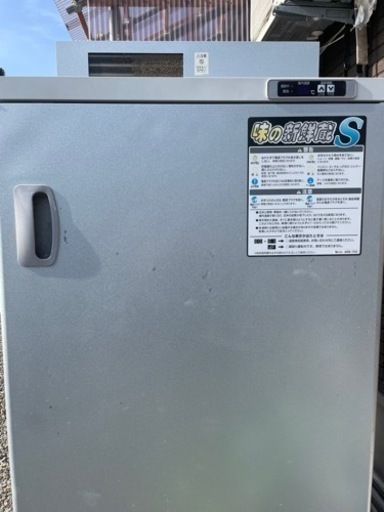 玄米保冷庫　6表　30キロ12袋