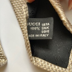 お取引確定（美品）GUCCI silk100%ネクタイの画像