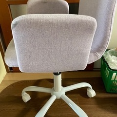 学習イス　ニトリの画像