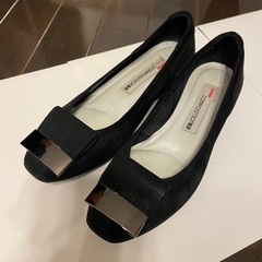 2足セット！EIZOとコンポジションフラットパンプス22.5センチ