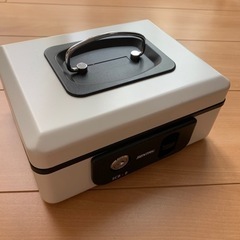 手提げ金庫 キャッシュボックス