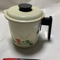 昭和レトロ　S.C ホーロー油こし器 オイルポット 花柄