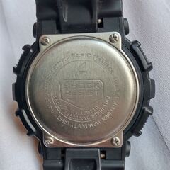 カシオ　ジーショック　CASIO  G-SHOCK　GA-110GB-1A　電池新品　5月26日交換済みの画像