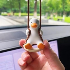 アヒル おもちゃ ルームミラー飾り 車飾り ダック ぶらんこ( あひる)の画像