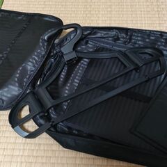 【取りに来てくれる方】ワンツーフィニッシュハンガーケース と ソロツーリストネクタイケースの画像
