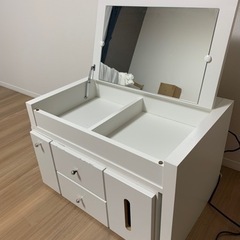 5/30まで。ドレッサー、化粧台の画像