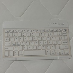 iPadケース　キーボード　ペンシルの画像